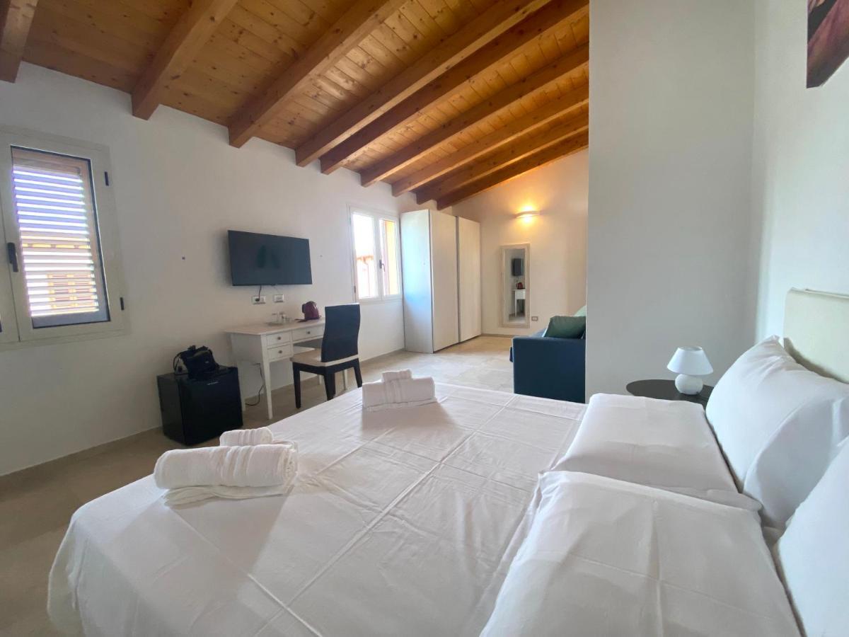 Punto Zero Guest house San Teodoro (Sardinia)